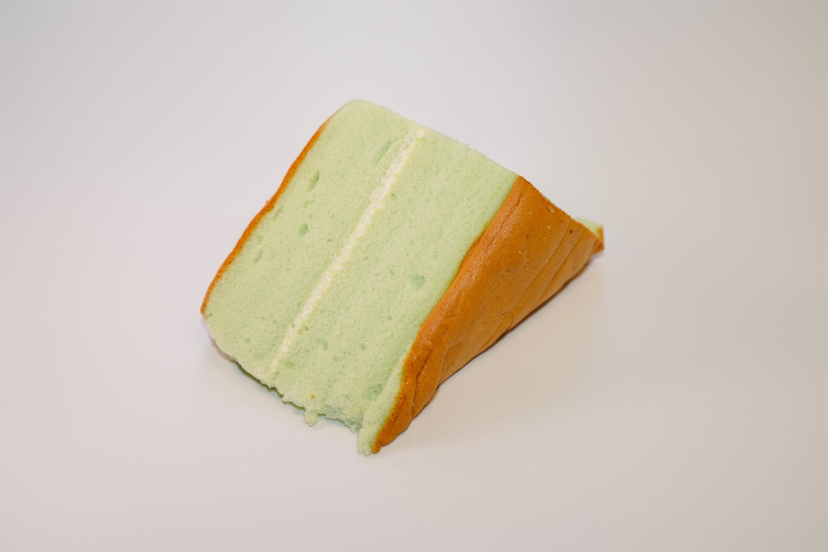Chinatown Bakery Triangle Pandan Cake (2 pieces)