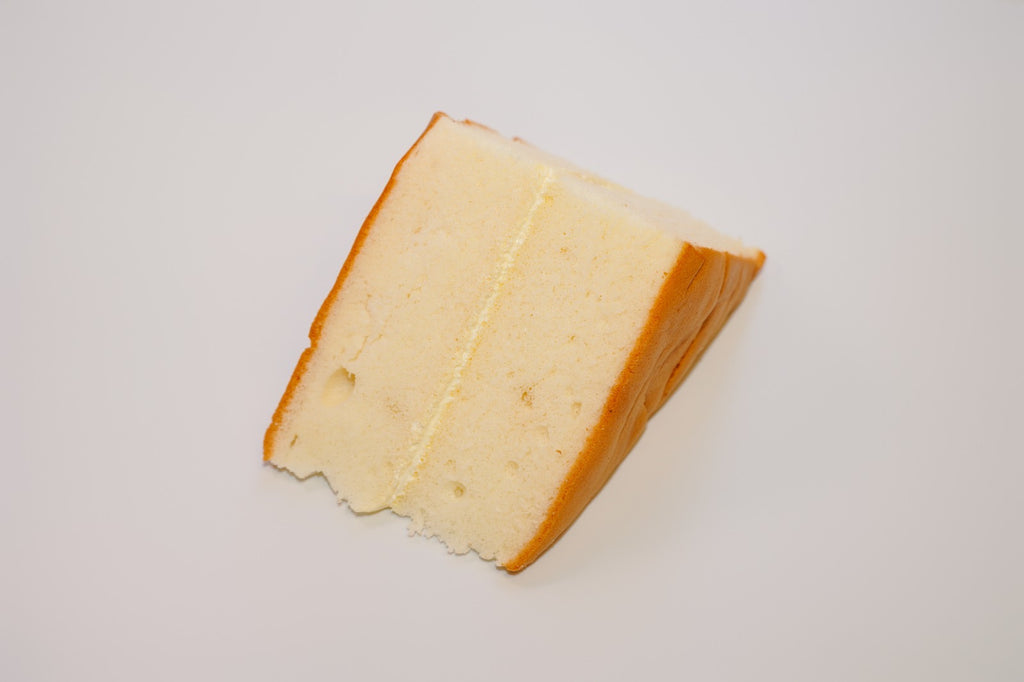 Chinatown Bakery Triangle Vanilla Cake (2 pieces)