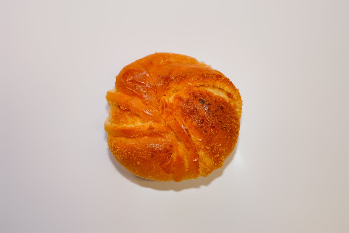 Chinatown Bakery Coconut Roll (1 piece)