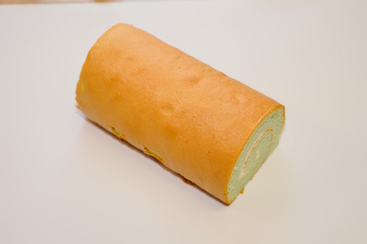 Chinatown Bakery Pandan Swiss Roll (Whole)
